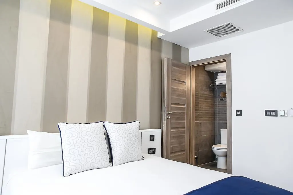 Pebbles Boutique Aparthotel Sliema