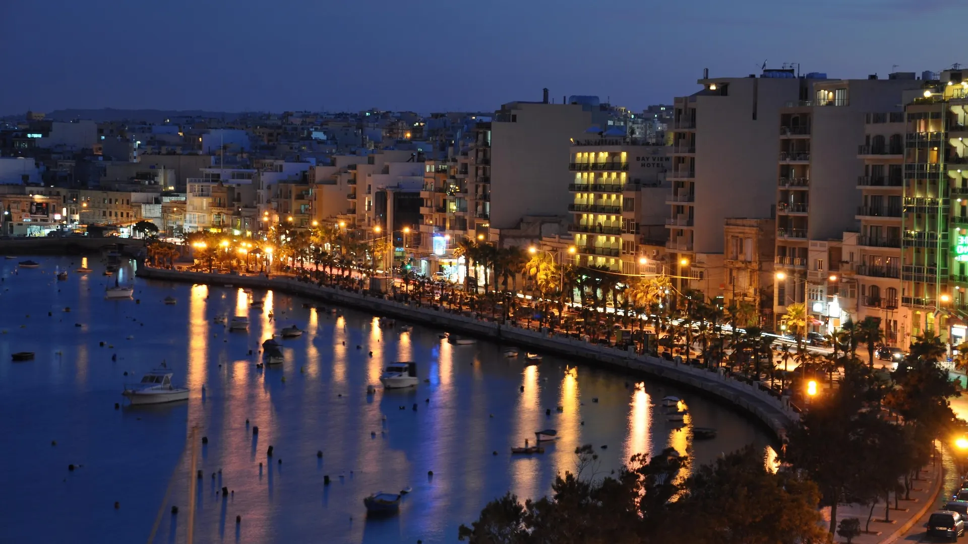 Pebbles Boutique Aparthotel Sliema