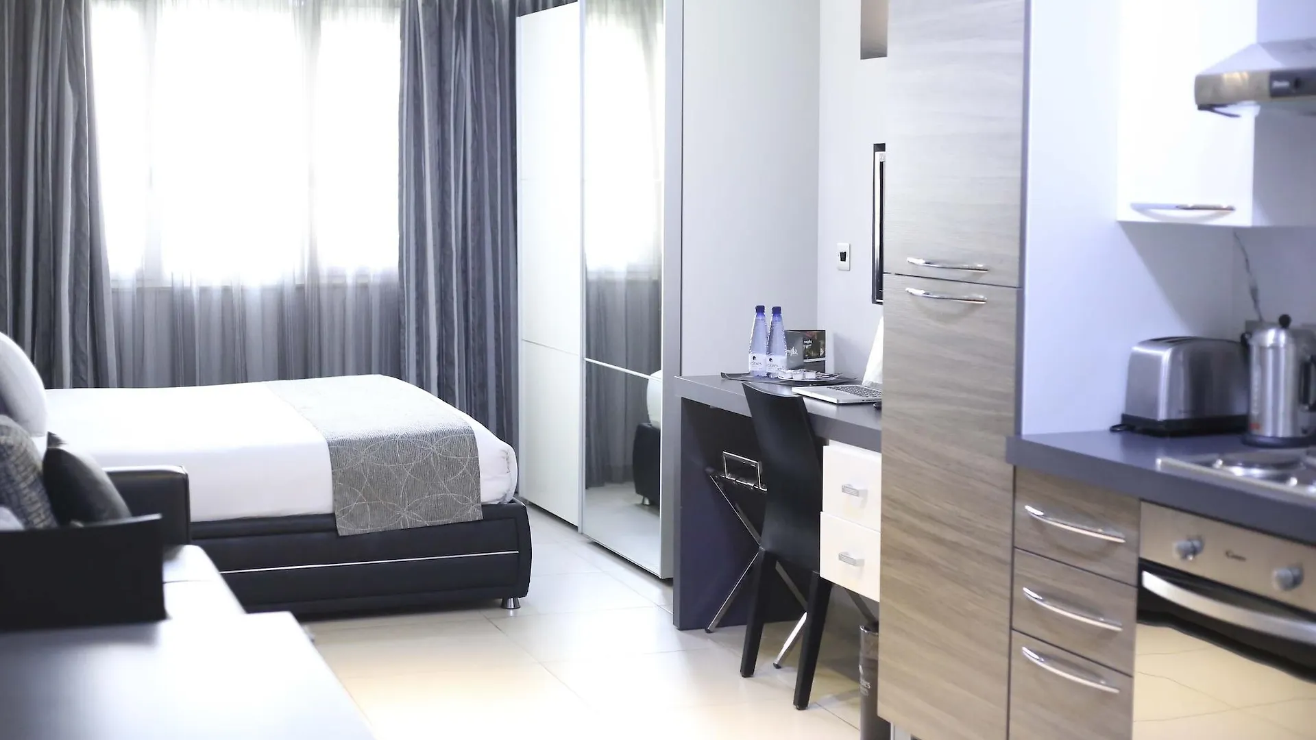 Pebbles Boutique Aparthotel Sliema Malte